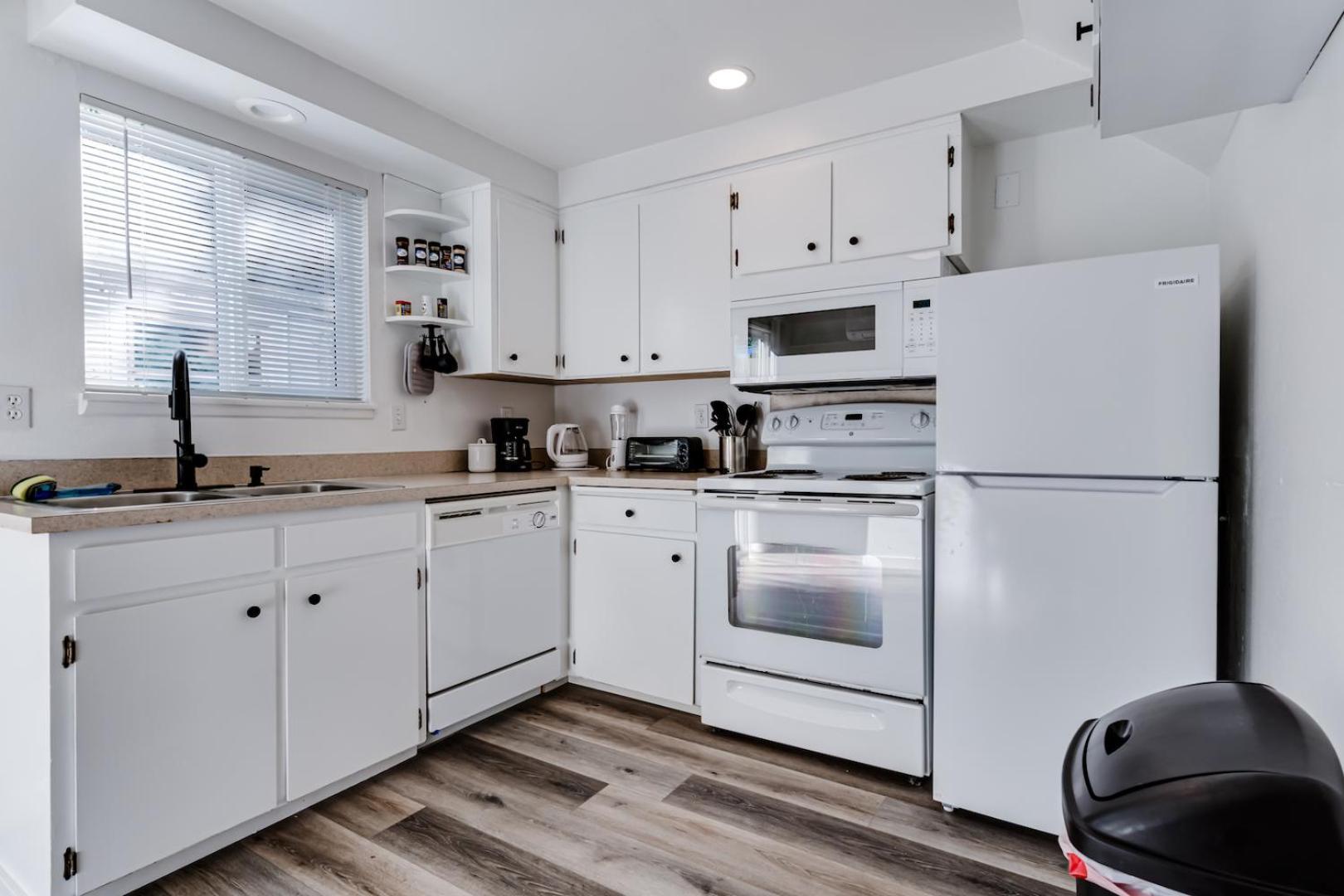 Modern Retreat Near Uofo, Autzen Stadium, Amazon Park #2 尤金 外观 照片