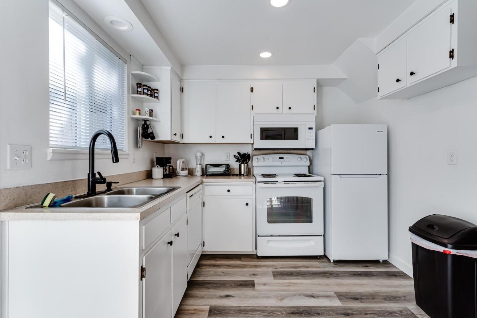 Modern Retreat Near Uofo, Autzen Stadium, Amazon Park #2 尤金 外观 照片