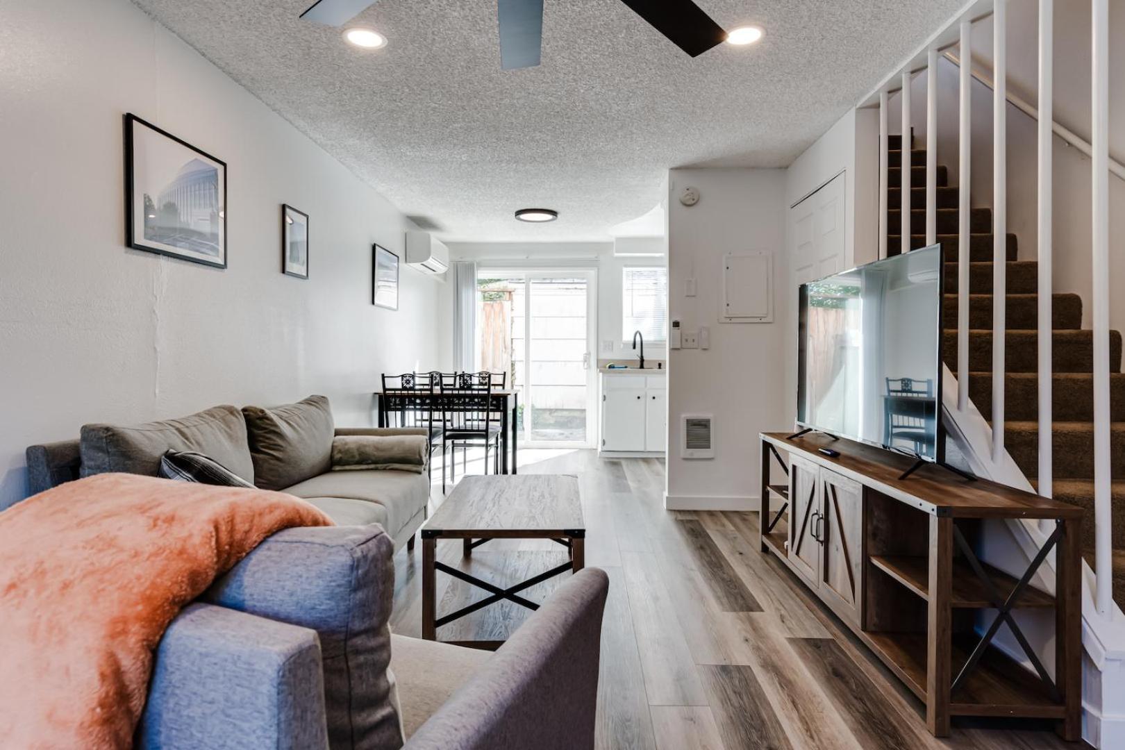 Modern Retreat Near Uofo, Autzen Stadium, Amazon Park #2 尤金 外观 照片